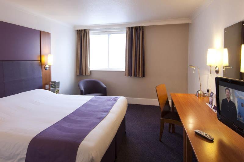 Premier Inn Coventry East מראה חיצוני תמונה
